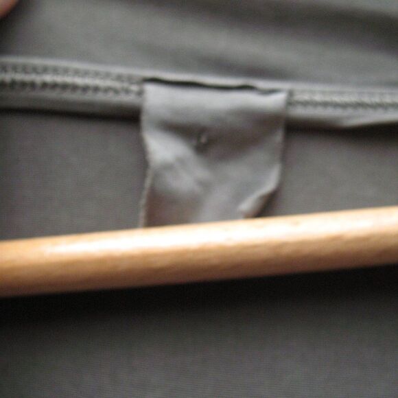 Lululemon Into Something Good Hoodie Jacket Grey Sage - Picture 9 of 10